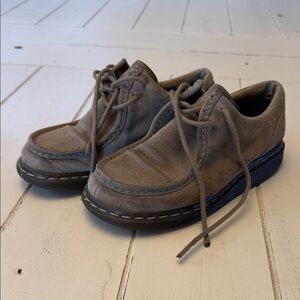 Dr. Martens Keira Taupe Suede Oxfords women’s size 7 eu size 38